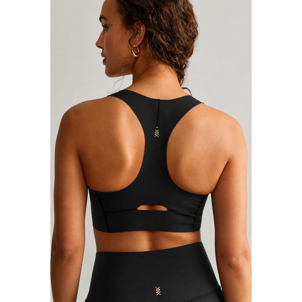 Rhone Women's Defy Sports Bra Black M Racerback Longline High Impact Workout